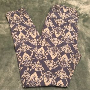 LuLaRoe OS light blue medallion